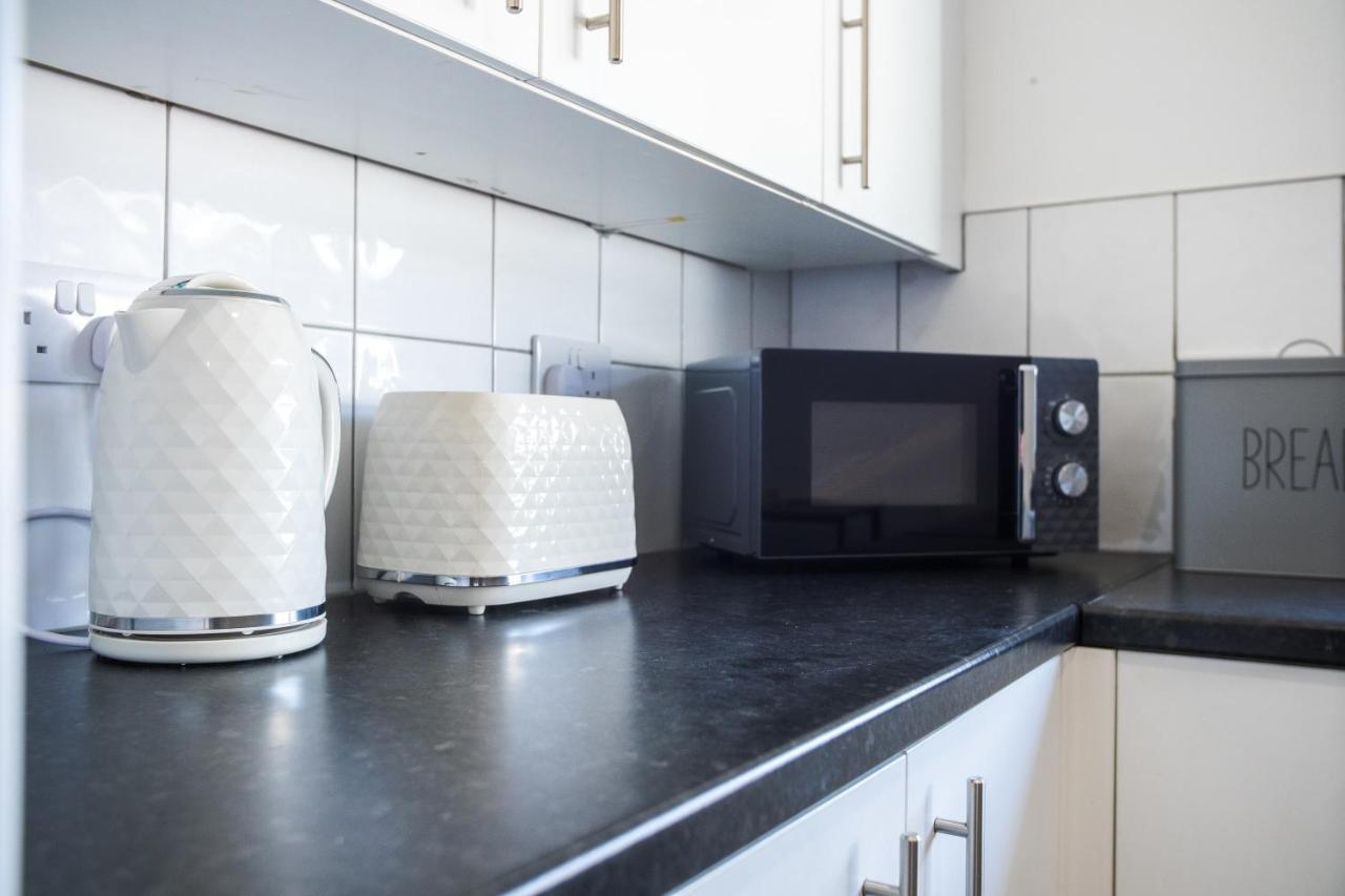 Elegantly 2-Bedroom In Ashington, Sleeps 3 آشينجتون المظهر الخارجي الصورة